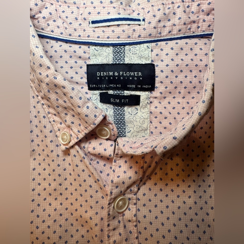 Denim & Flower Light Pink Short Sleeve Button-Down Shirt - Picture 5 of 6